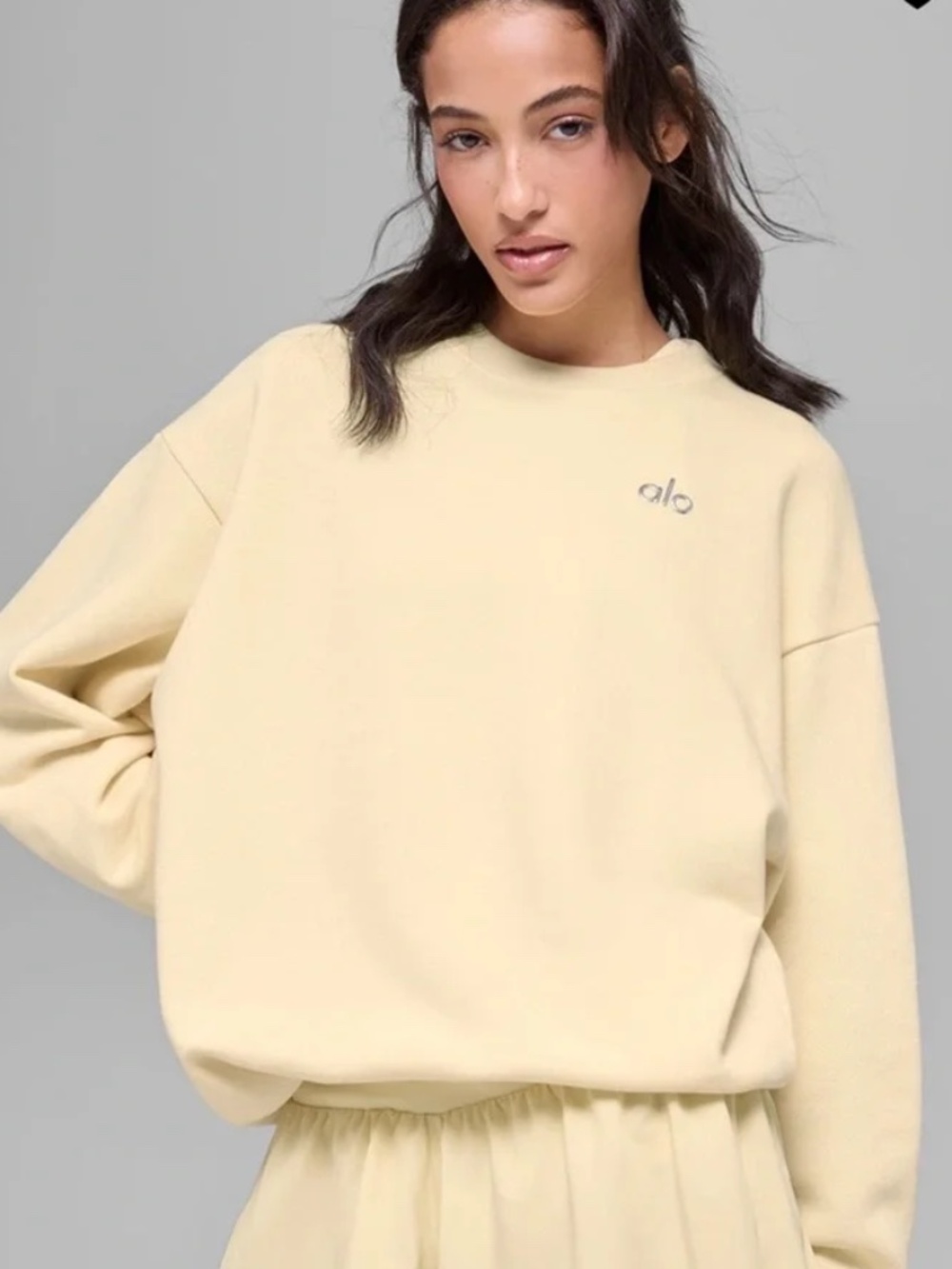 Alo Yoga Accolade Crew Neck Pullover Candlelight Yellow Size Medium